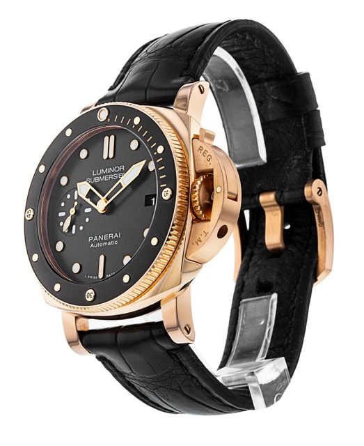 Panerai Submersible PAM00684 Image 2